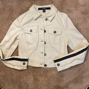 Kensie beige denim jacket size small